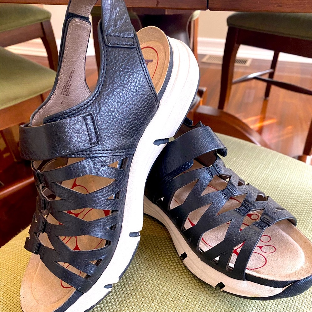 Summer sandal